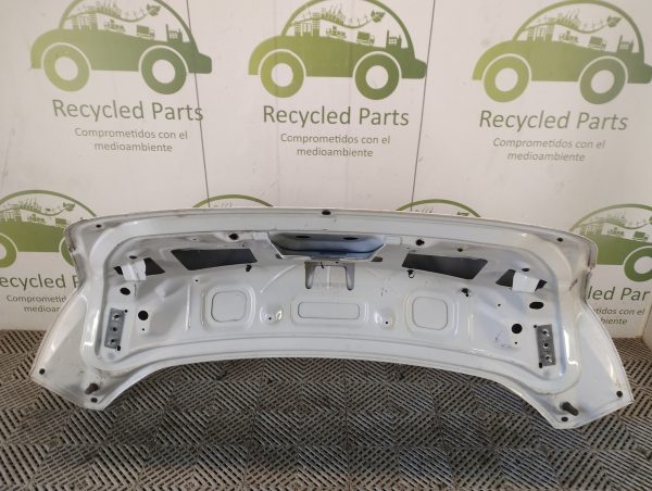 Tapa De Baul Ford Focus 3 F1 (05212572)