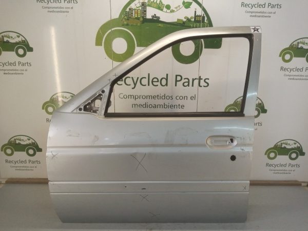 Puerta Delantera Izquierda Ford Escort (04046520)