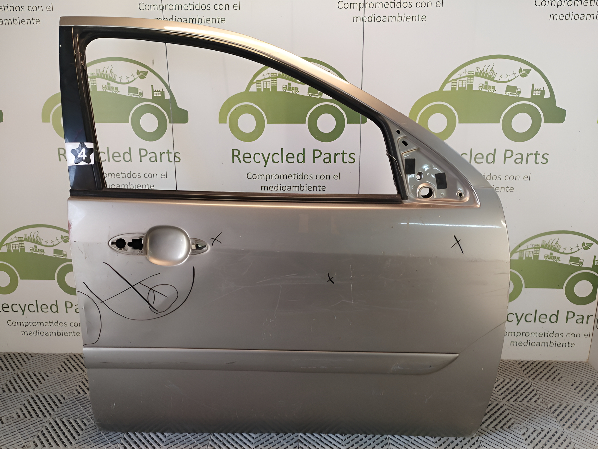Puerta Delantera Derecha Ford Focus F1 (03905827)