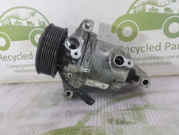 Compresor De A/a Renault Nuevo Sandero 1.6 (05194267)