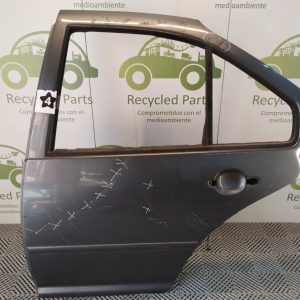 Puerta Trasera Izquierda Vw Bora (03340797)