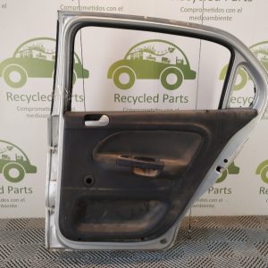 Puerta Trasera Derecha Vw Gol Trend (04847434)