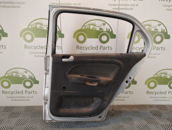 Puerta Trasera Derecha Vw Gol Trend (04847434)