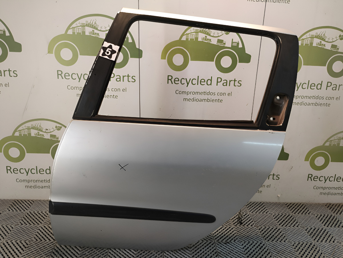Puerta Trasera Izquierda Peugeot 206 Sw (05234856)