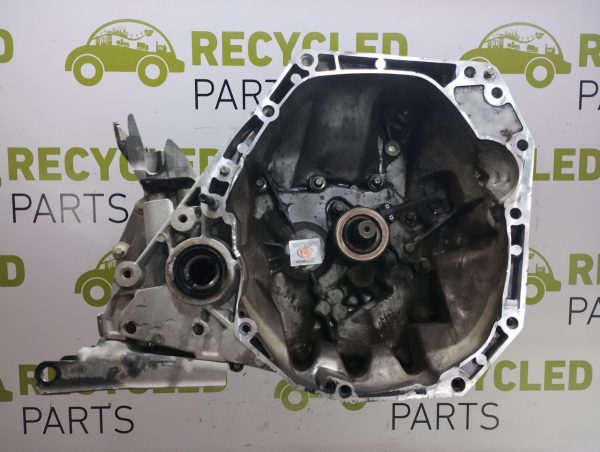 Caja De Velocidades Renault Sandero 1.6 16 H4m 06413800)