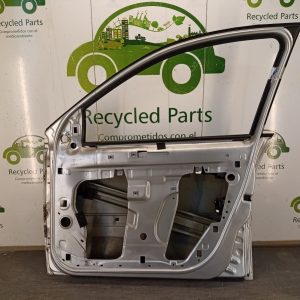 Puerta Delantera Derecha Renault Megane 2 (04079949)
