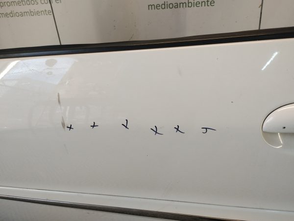 Puerta Delantera Izquierda Peugeot 207 (06739433)