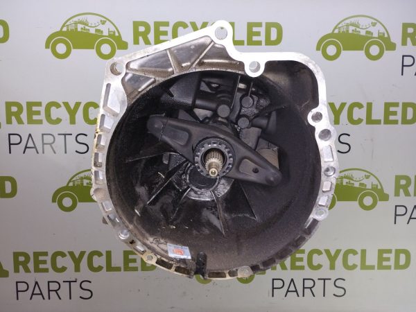 Caja De Velocidades Bmw 323i 2.5 (05842642)