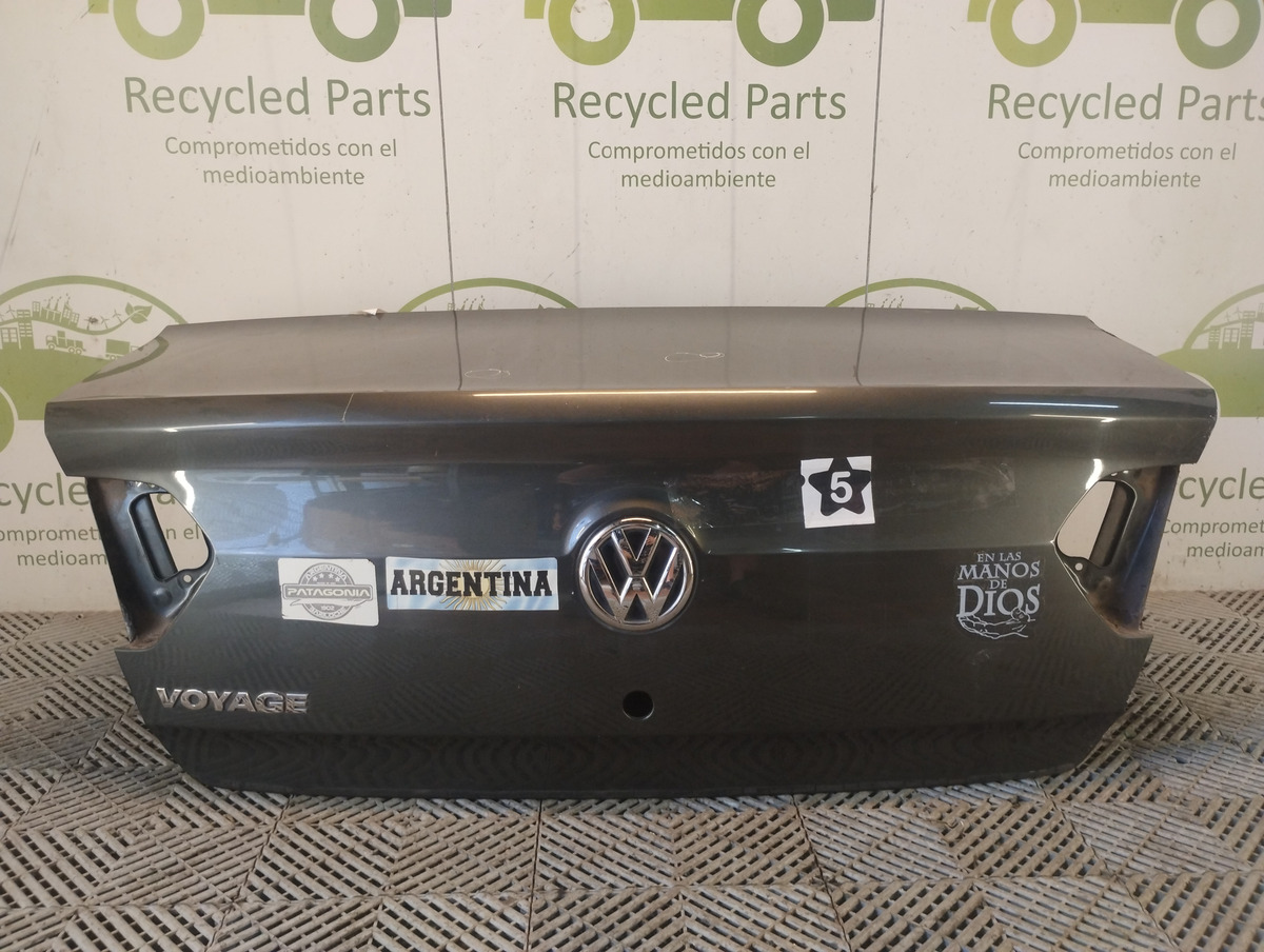 Tapa De Baul Vw Voyage Ln (06983869)