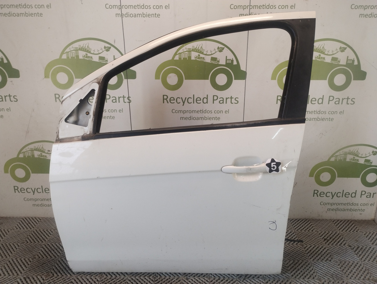 Puerta Delantera Izquierda Fiat Palio Novo (06691286)