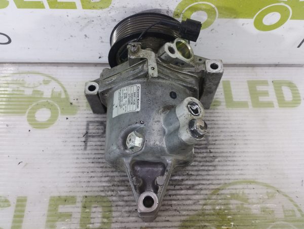 Compresor De A/a Nissan March 1.6 (05114620)