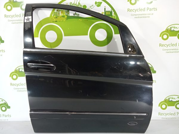 Puerta Delantera Derecha Mercedes Benz B200 (03660709) Lp