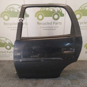 Puerta Trasera Izquierda Chevrolet Corsa (05135589)