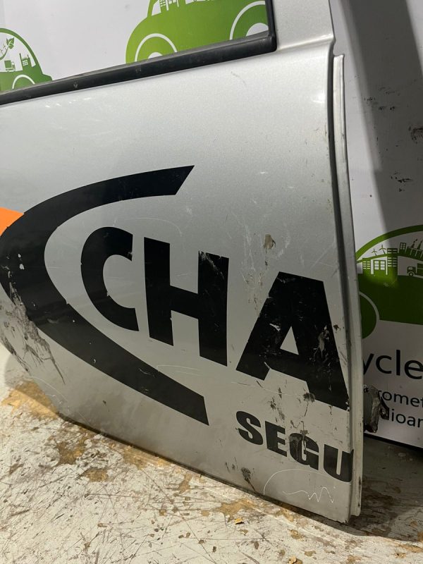 Puerta Trasera Derecha Chevrolet Corsa (03424000) Lp