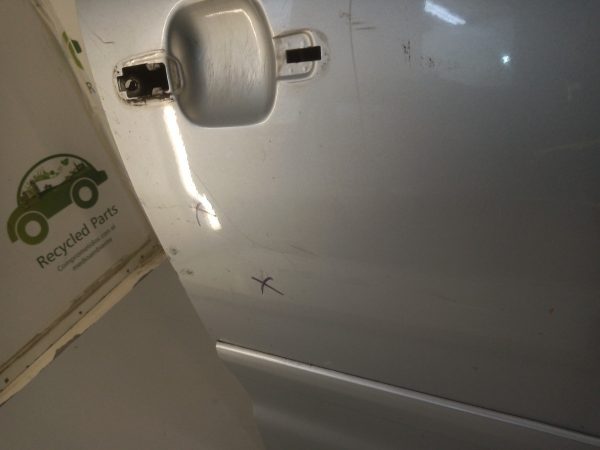 Puerta Delantera Derecha Vw Polo (03983936)