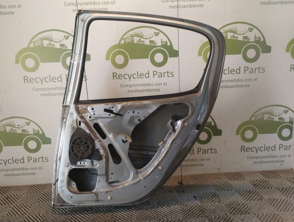 Puerta Trasera Derecha Peugeot 207 (06245684)