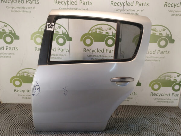 Puerta Trasera Izquierda Renault Sandero Lv (04466314)