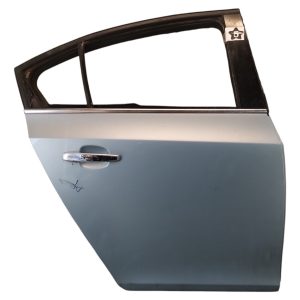 Puerta Trasera Derecha Chevrolet Cruze 4p (05959440)
