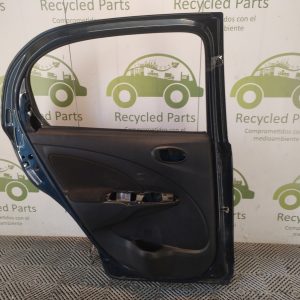 Puerta Trasera Izquierda Toyota Etios 5p (06206143)