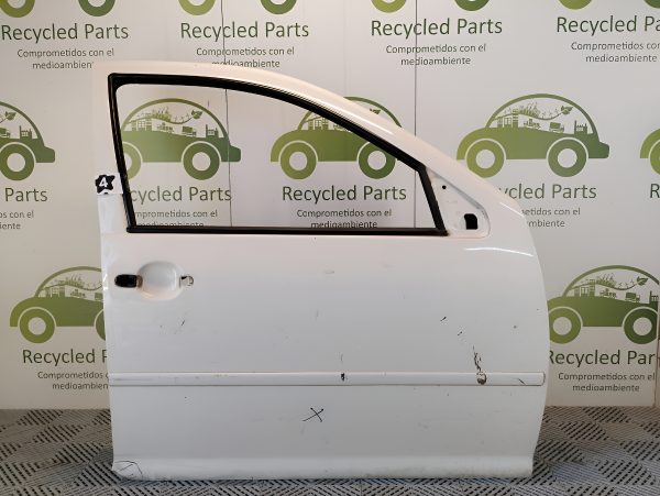 Puerta Delantera Derecha Vw Bora (04763310)
