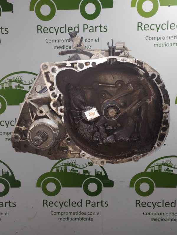 Caja De Velocidades Renault Nuevo Logan 1.6 8v (05374858)