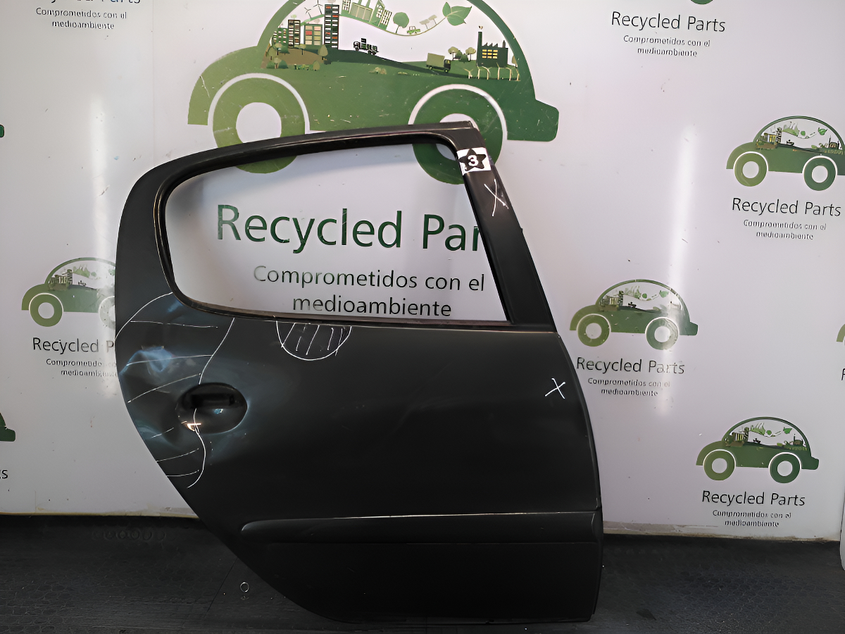 Puerta Trasera Derecha Peugeot 206 (04247578)