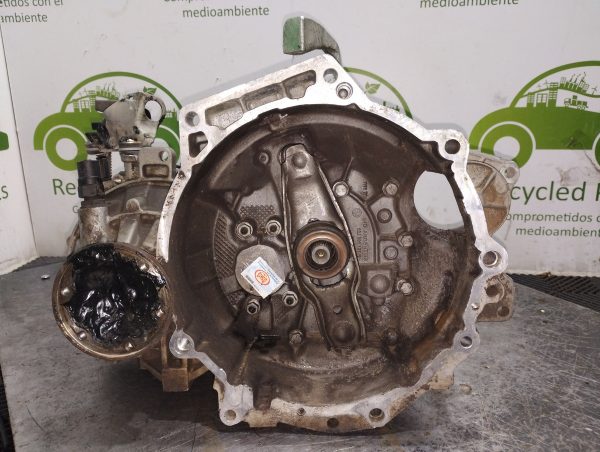 Caja De Velocidades Vw Bora 2.0 8v (04912249)