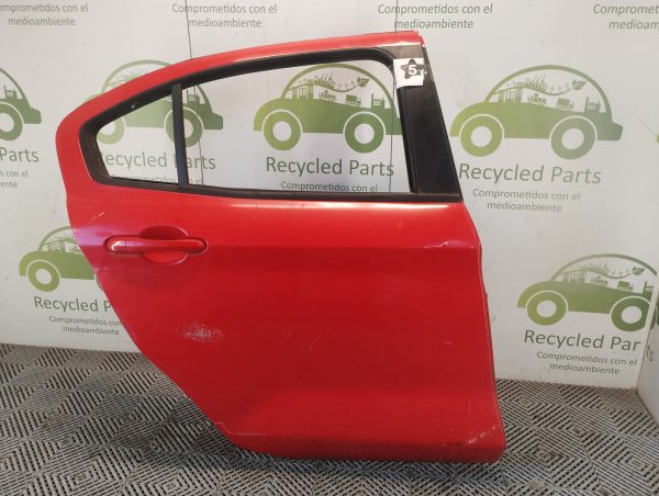 Puerta Trasera Derecha Fiat Cronos (05896445)