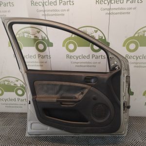 Puerta Delantera Izquierda Ford Fiesta Max (05158937)