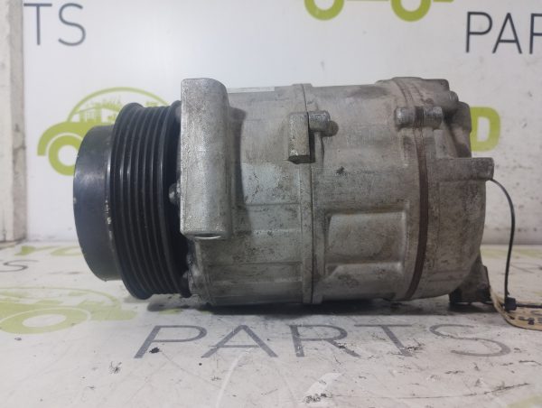 Compresor De A/a Mercedes Benz C250 1.8 (04446870)