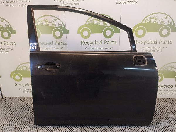 Puerta Delantera Derecha Nissan Tiida (05700260)