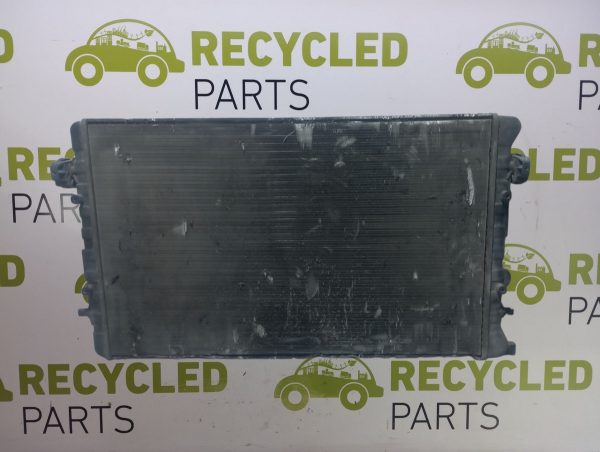 Radiador De Agua Vw Bora 1.9 (04522861) Lp