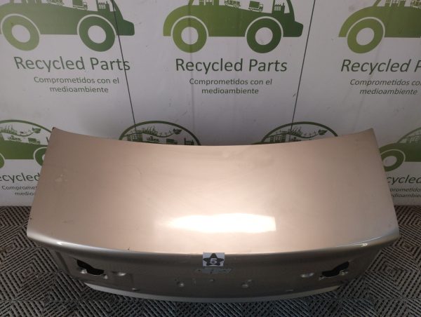 Tapa De Baul Chevrolet Classic (05840555)