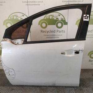 Puerta Delantera Izquierda Peugeot 208 (06050613)