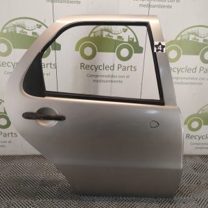 Puerta Trasera Derecha Fiat Palio F2 (06580490)