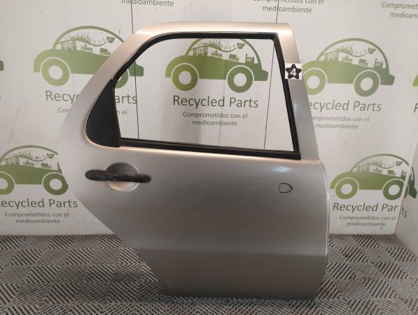 Puerta Trasera Derecha Fiat Palio F2 (06580490)