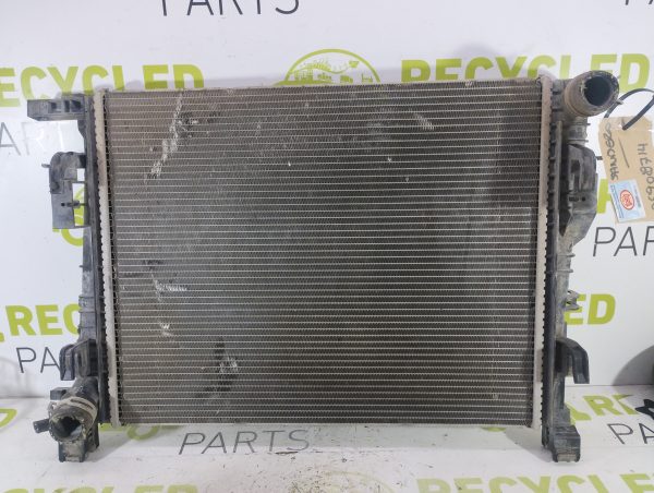 Radiador De Agua Renault Sandero 2.0 (05908714)