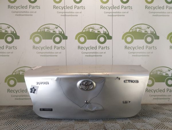 Tapa De Baul Toyota Etios (05919490)