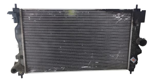 Radiador De Agua Chevrolet Cruze 2.0 (05959443)