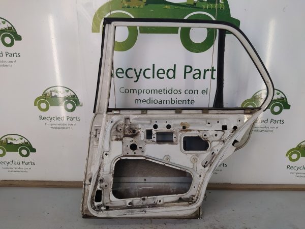 Puerta Trasera Derecha Bmw 316i (03285587)