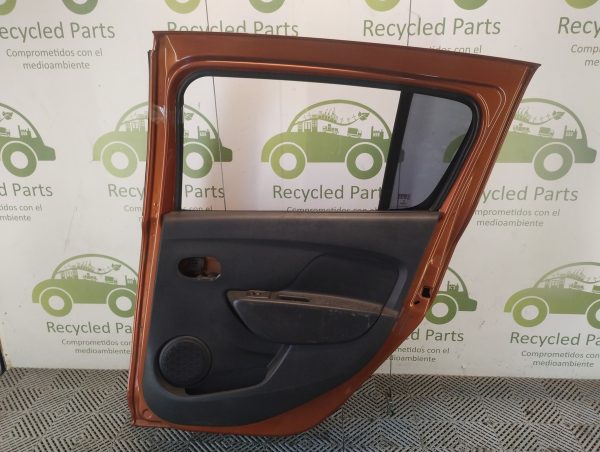 Puerta Trasera Derecha Renault Sandero Ln (05878742)