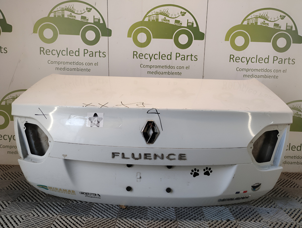 Tapa De Baul Renault Fluence (05253183)