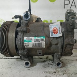 Compresor De A/a Renault Clio Mio 1.2 (06488032)
