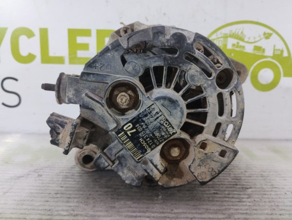 Alternador Toyota Hilux 2.5 (05181646)