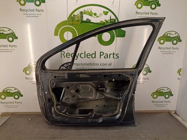 Puerta Delantera Derecha Peugeot 307 (04467348)