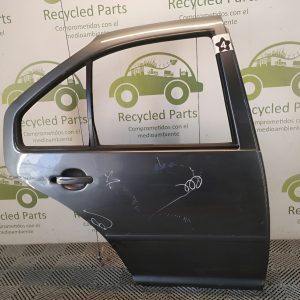 Puerta Trasera Derecha Vw Bora (06147507)