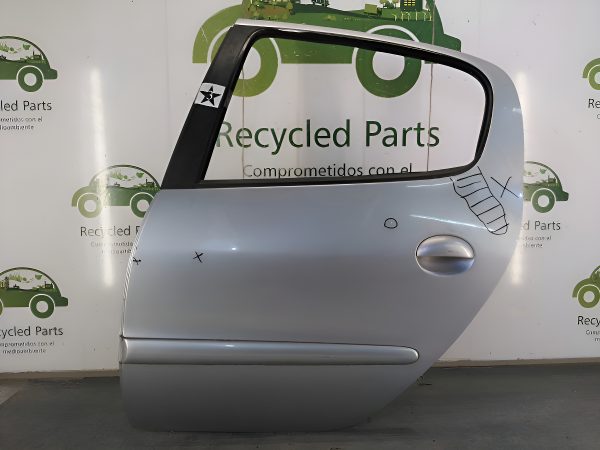 Puerta Trasera Izquierda Peugeot 206 (04424625)