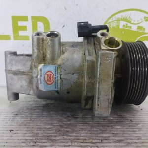 Compresor De A/a Nissan Note 1.6 (05686908)
