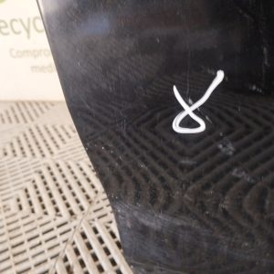 Puerta Trasera Izquierda Vw Vento Lv (05235673)