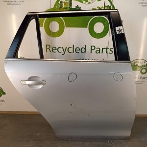 Puerta Trasera Derecha Vw Vento Variant Ln (04435382)